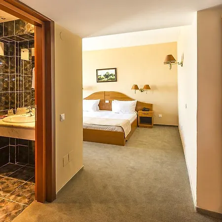 Hotel Savoy 4*