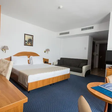 Savoy Hotel Mamaia
